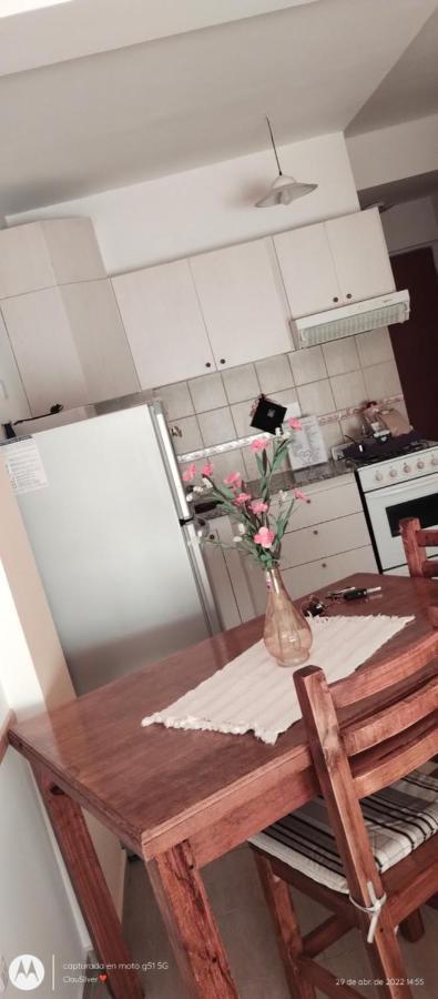 Apartmán Acogedor Monoambiente Con Parking Neuquén Exteriér fotografie